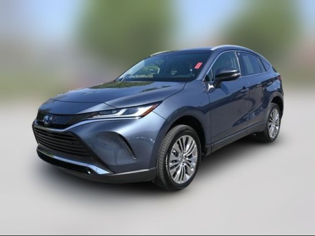 2022 Toyota Venza XLE