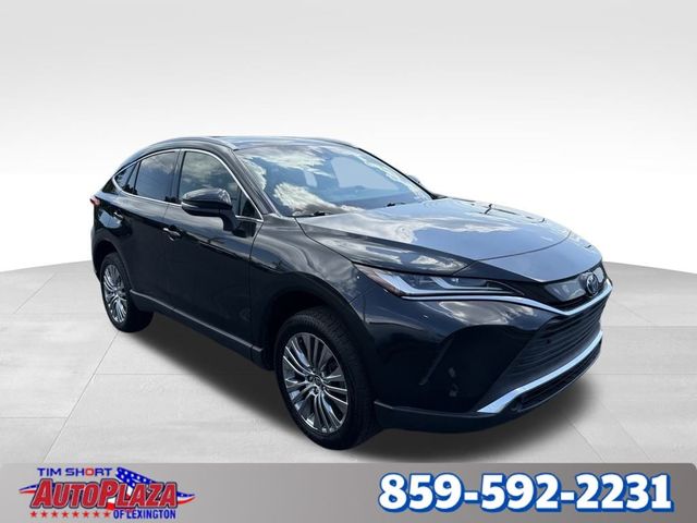 2022 Toyota Venza XLE