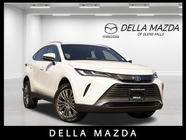 2022 Toyota Venza XLE