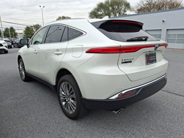 2022 Toyota Venza XLE