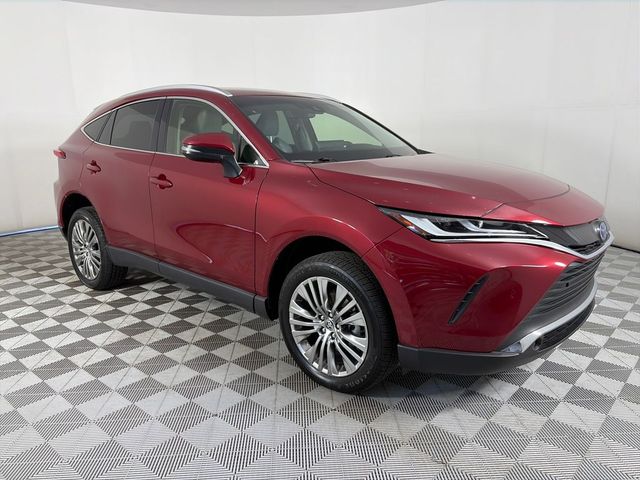 2022 Toyota Venza XLE