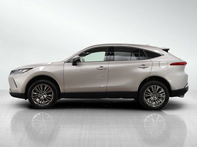 2022 Toyota Venza XLE