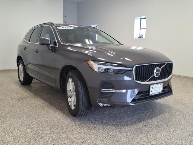 2022 Volvo XC60 Momentum