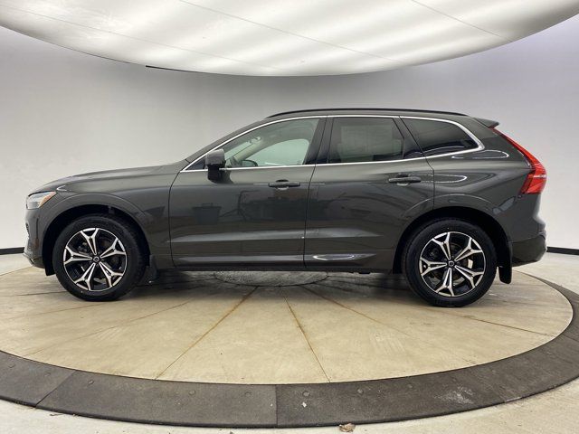 2022 Volvo XC60 Momentum