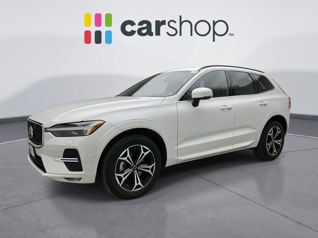 2022 Volvo XC60 Momentum