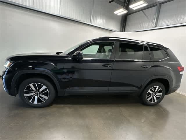 2022 Volkswagen Atlas 2.0T SE