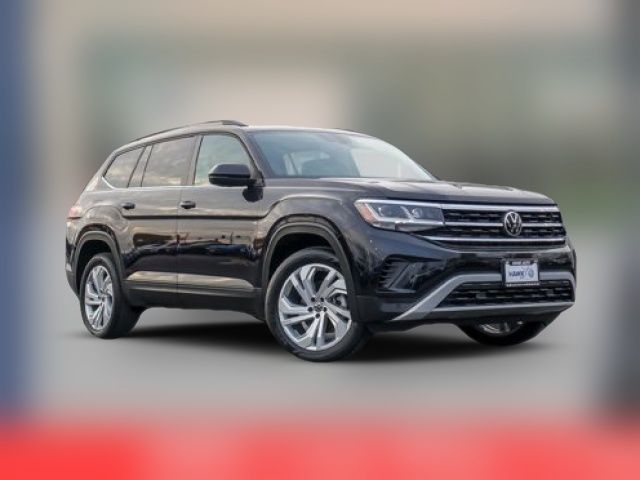 2022 Volkswagen Atlas 2.0T SE Technology