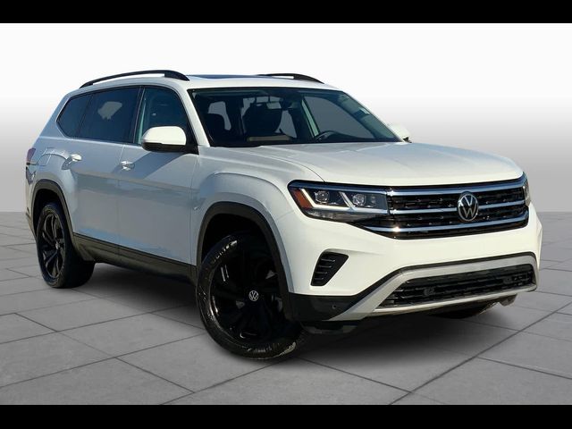 2022 Volkswagen Atlas 2.0T SE Technology