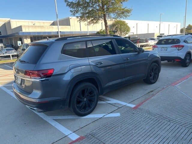 2022 Volkswagen Atlas 2.0T SE Technology