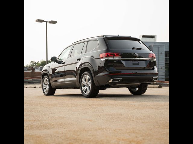 2022 Volkswagen Atlas 2.0T SE Technology