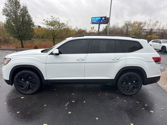 2022 Volkswagen Atlas 2.0T SE Technology