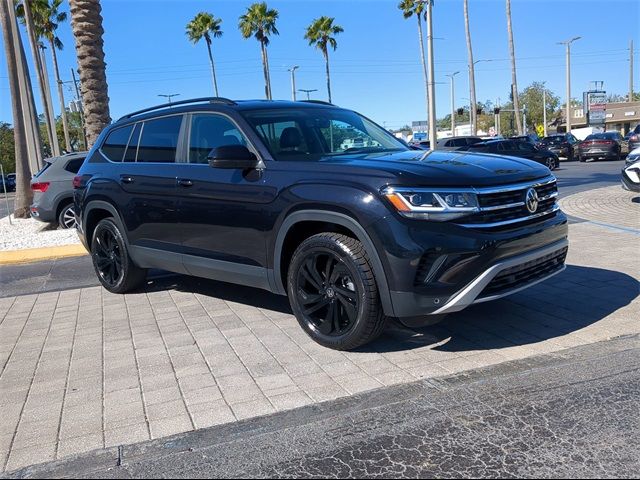 2022 Volkswagen Atlas 2.0T SE Technology