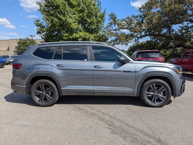 2022 Volkswagen Atlas 3.6L V6 SEL R-Line