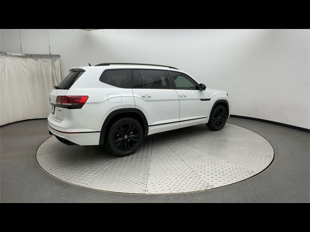 2022 Volkswagen Atlas 3.6L V6 SEL R-Line Black