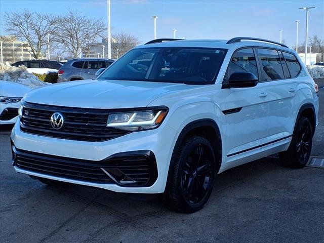 2022 Volkswagen Atlas 3.6L V6 SEL R-Line Black