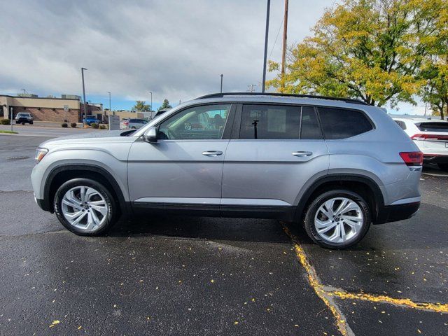 2022 Volkswagen Atlas 3.6L V6 SE Technology