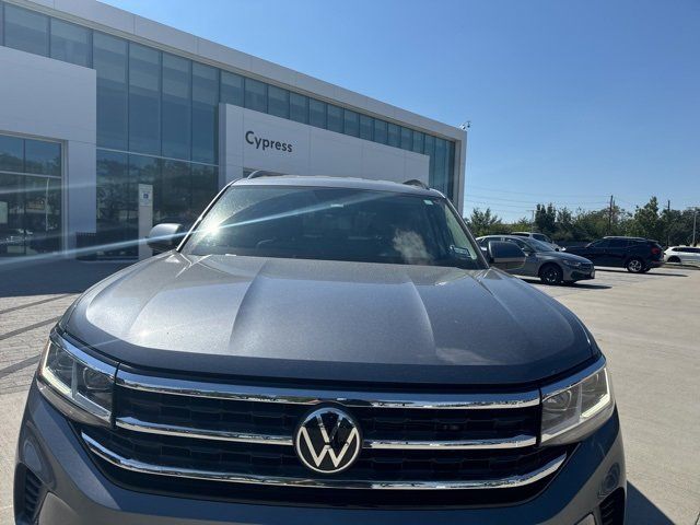 2022 Volkswagen Atlas 3.6L V6 SE Technology