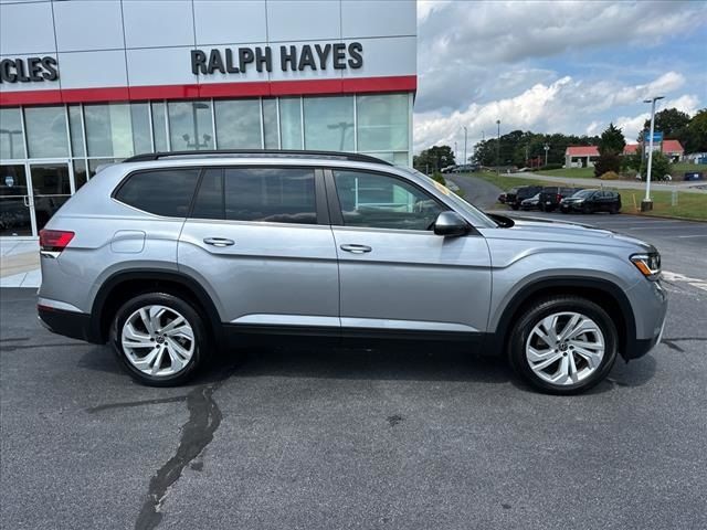 2022 Volkswagen Atlas 3.6L V6 SE Technology