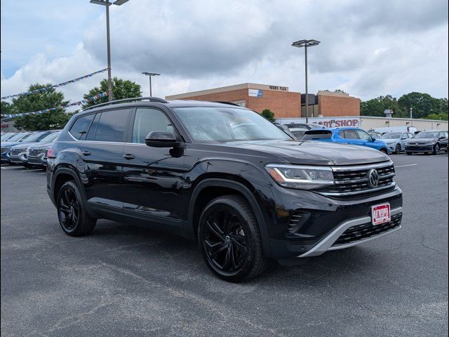 2022 Volkswagen Atlas 3.6L V6 SE Technology