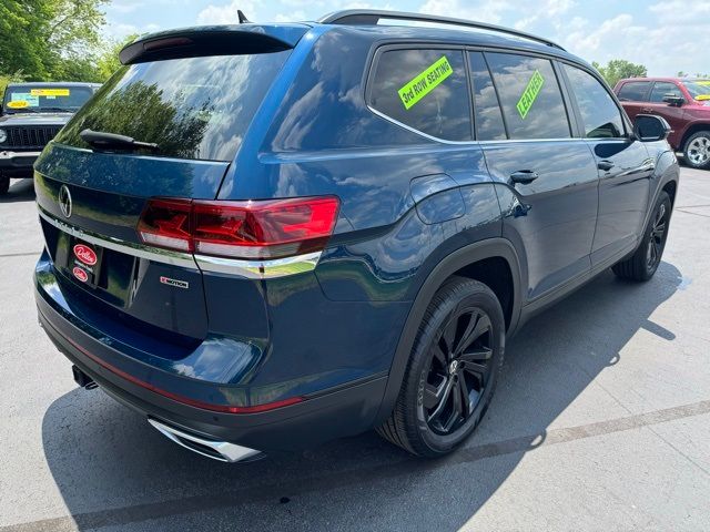 2022 Volkswagen Atlas 3.6L V6 SE Technology