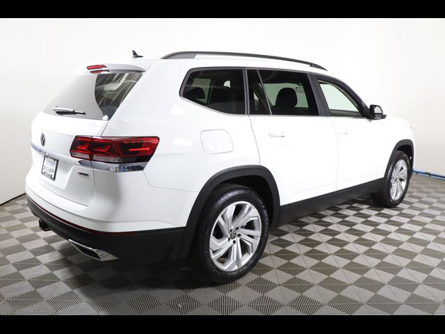 2022 Volkswagen Atlas 3.6L V6 SE Technology