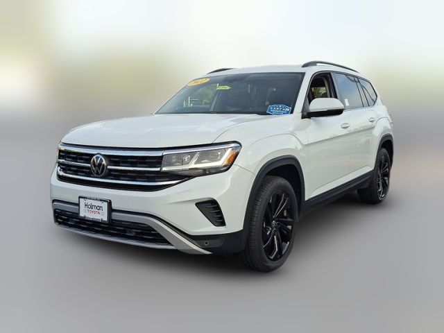 2022 Volkswagen Atlas 3.6L V6 SE Technology