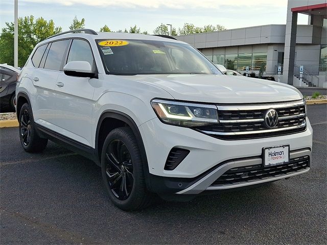 2022 Volkswagen Atlas 3.6L V6 SE Technology