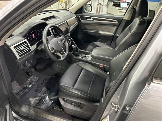 2022 Volkswagen Atlas 3.6L V6 SE Technology