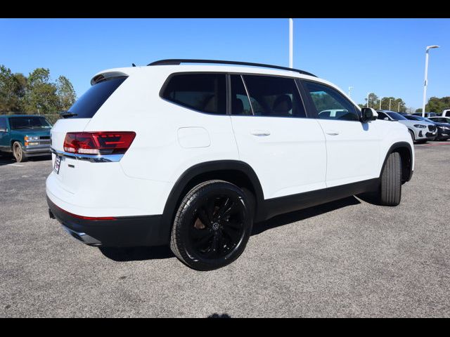 2022 Volkswagen Atlas 3.6L V6 SE Technology