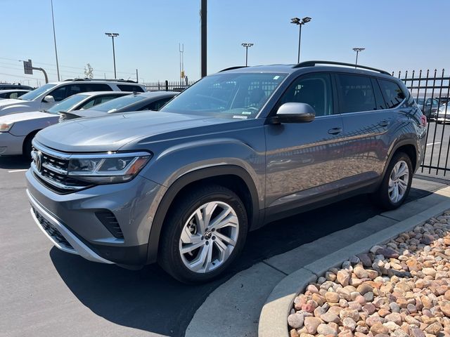 2022 Volkswagen Atlas 3.6L V6 SE Technology