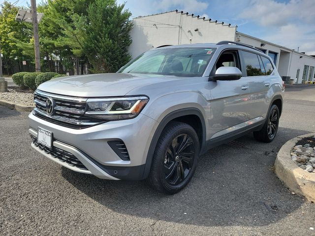 2022 Volkswagen Atlas 3.6L V6 SE Technology