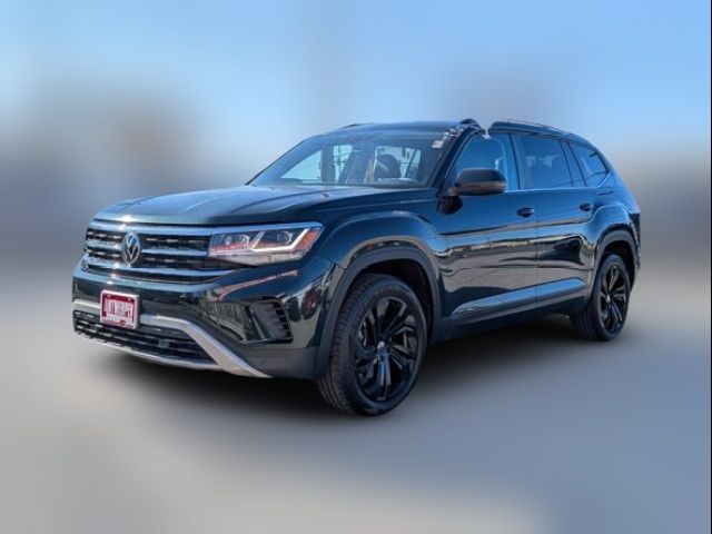 2022 Volkswagen Atlas 3.6L V6 SE Technology