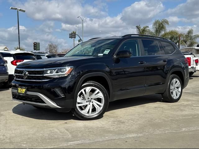 2022 Volkswagen Atlas 3.6L V6 SE Technology