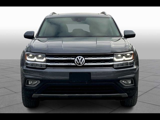 2022 Volkswagen Atlas 3.6L V6 SE Technology