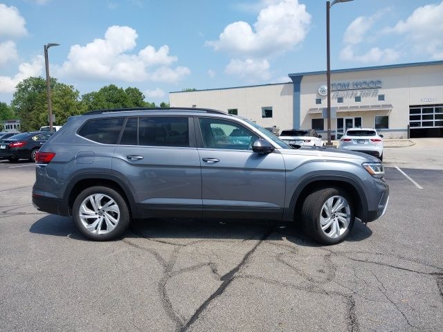 2022 Volkswagen Atlas 3.6L V6 SE Technology