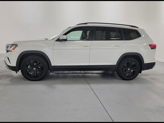 2022 Volkswagen Atlas 3.6L V6 SE Technology