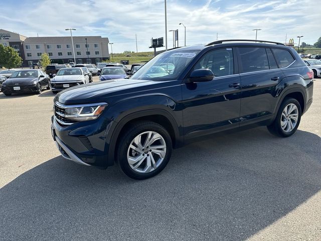 2022 Volkswagen Atlas 3.6L V6 SE Technology