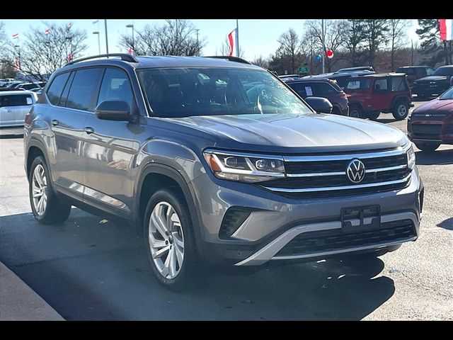 2022 Volkswagen Atlas 3.6L V6 SE Technology