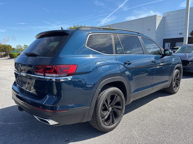 2022 Volkswagen Atlas 3.6L V6 SE Technology