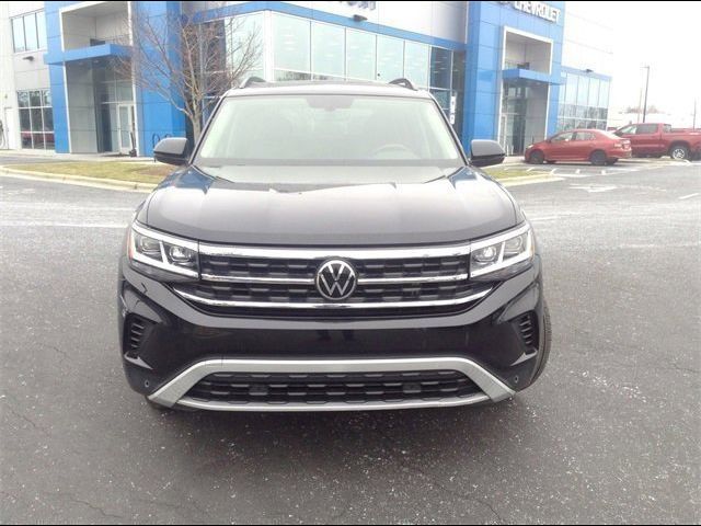 2022 Volkswagen Atlas 3.6L V6 SE Technology