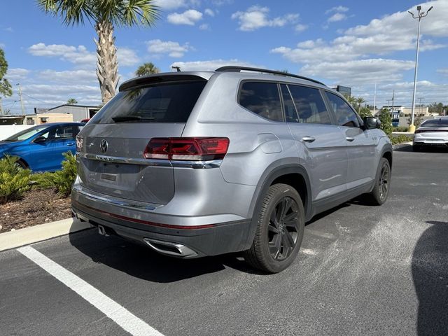 2022 Volkswagen Atlas 3.6L V6 SE Technology