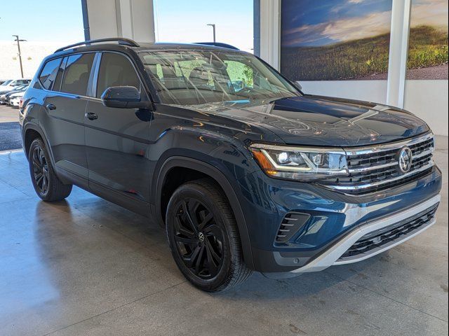 2022 Volkswagen Atlas 3.6L V6 SE Technology