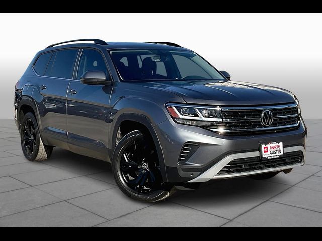 2022 Volkswagen Atlas 3.6L V6 SE Technology