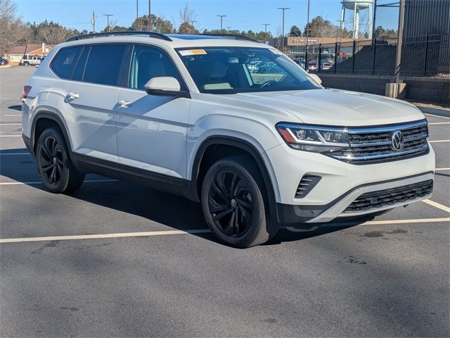2022 Volkswagen Atlas 3.6L V6 SE Technology