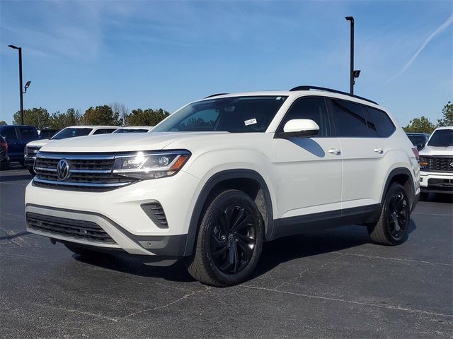 2022 Volkswagen Atlas 3.6L V6 SE Technology