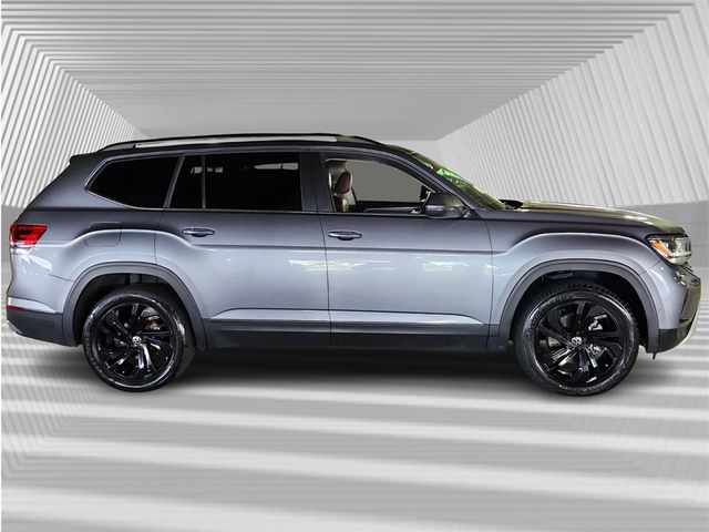 2022 Volkswagen Atlas 3.6L V6 SE Technology