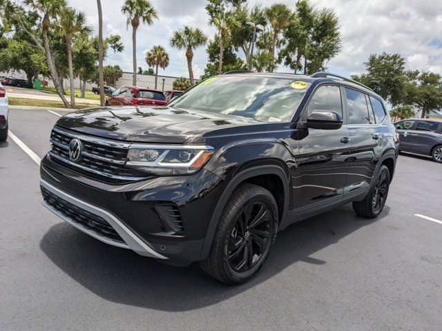 2022 Volkswagen Atlas 3.6L V6 SE Technology