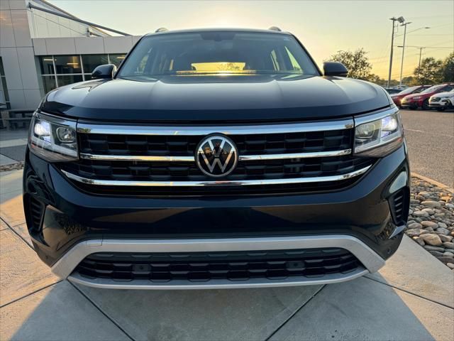 2022 Volkswagen Atlas 3.6L V6 SE Technology