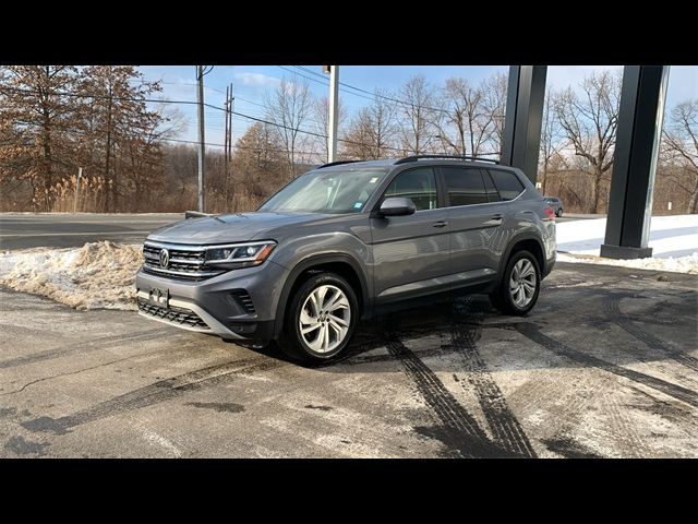 2022 Volkswagen Atlas 3.6L V6 SE Technology