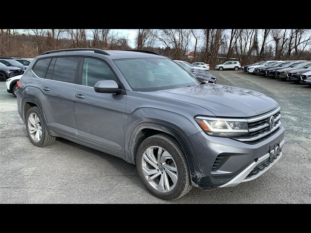 2022 Volkswagen Atlas 3.6L V6 SE Technology